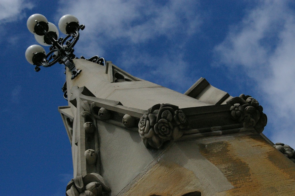 Lamp around the Parliament Buildings
